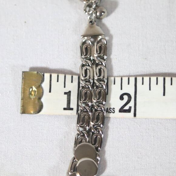 Silver Tone Choker Necklace Scroll Chain Links Three Coin Overlay Pattern - Picture 10 of 10